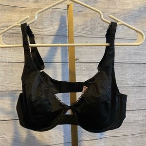 BODY BY VICTORIA The Fabulous by Victoria’s Secret Full-Cup Bra size 36C